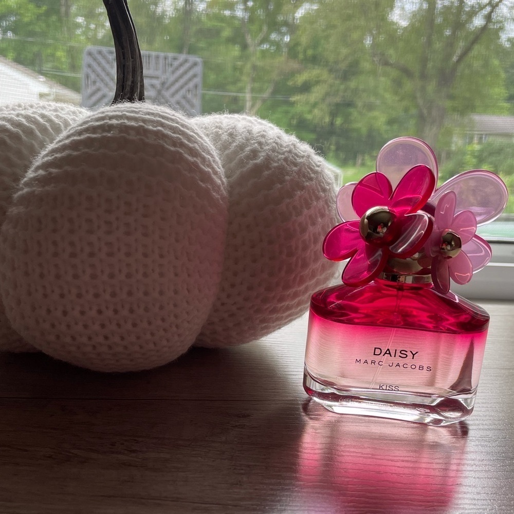 Marc Jacobs Daisy Kiss 🌸